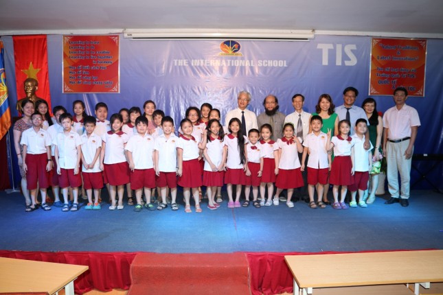 truong-tieu-hoc-va-trung-hoc-pho-thong-quoc-te-tis