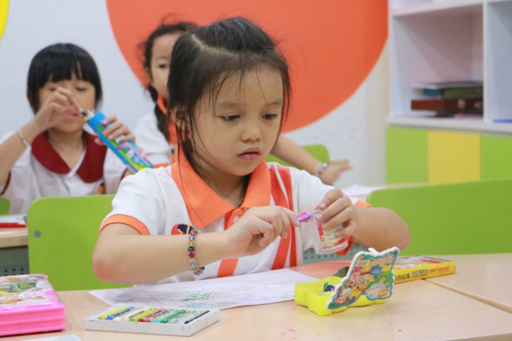 Câu Lạc Bộ Cây Cọ Nhí 3