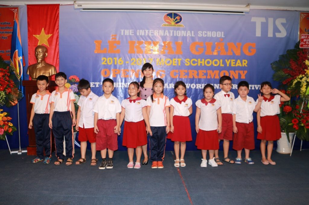 Trường Quốc Tế TIS  12