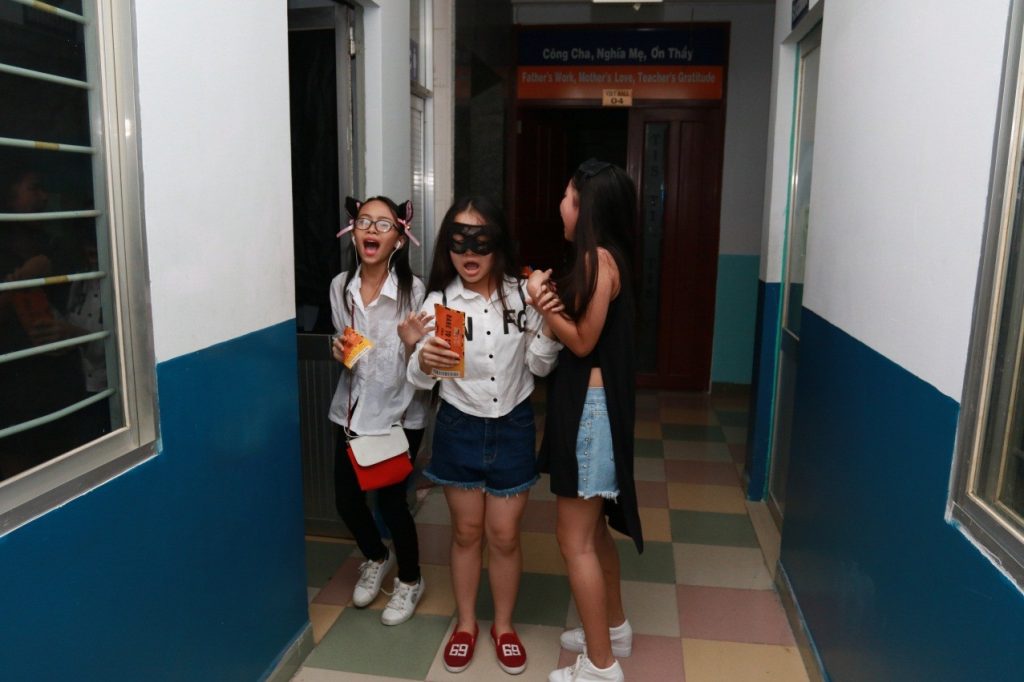 tung-bung-dem-halloween-o-truong-quoc-te-tis-3