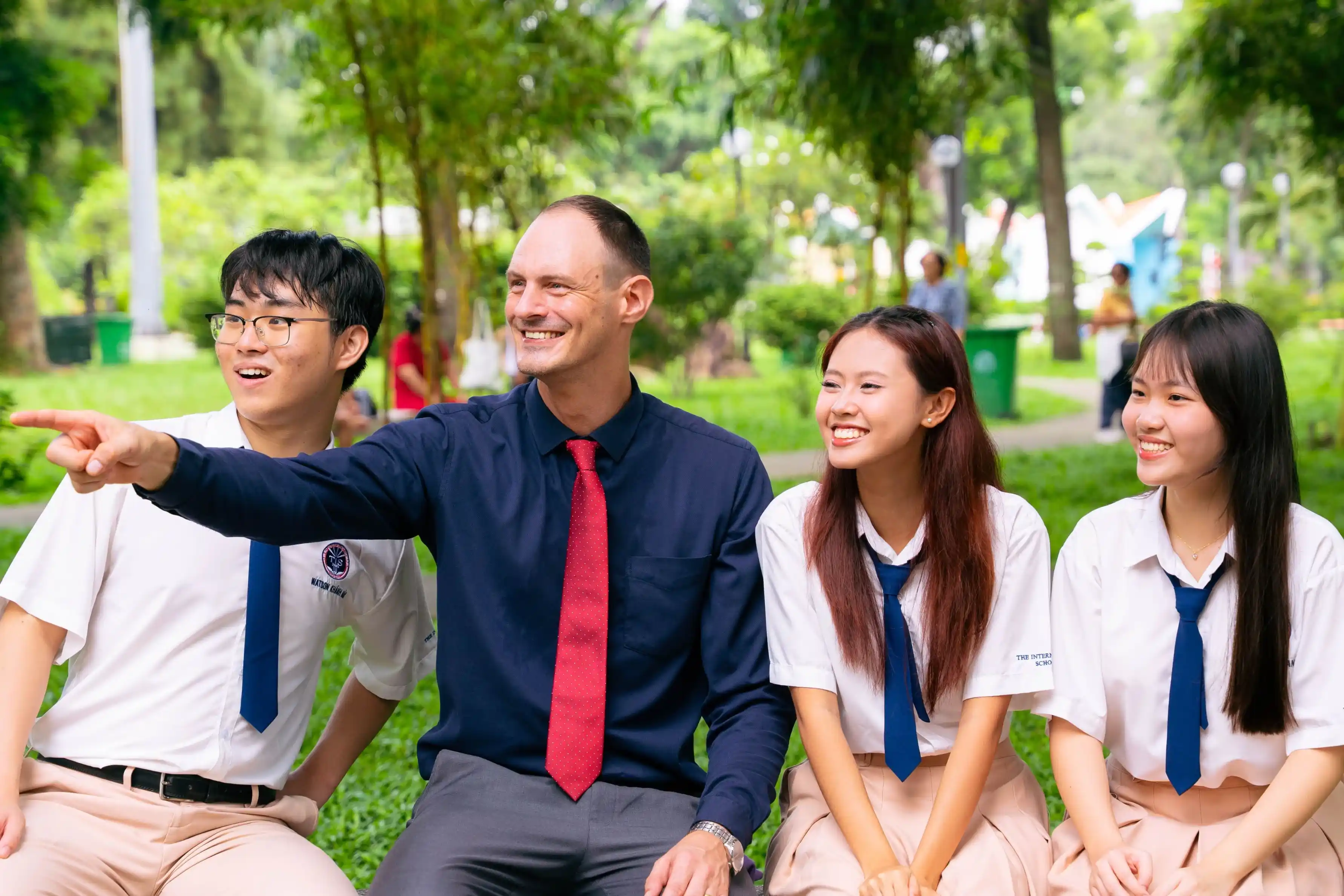 Chương trình quốc tế THPT