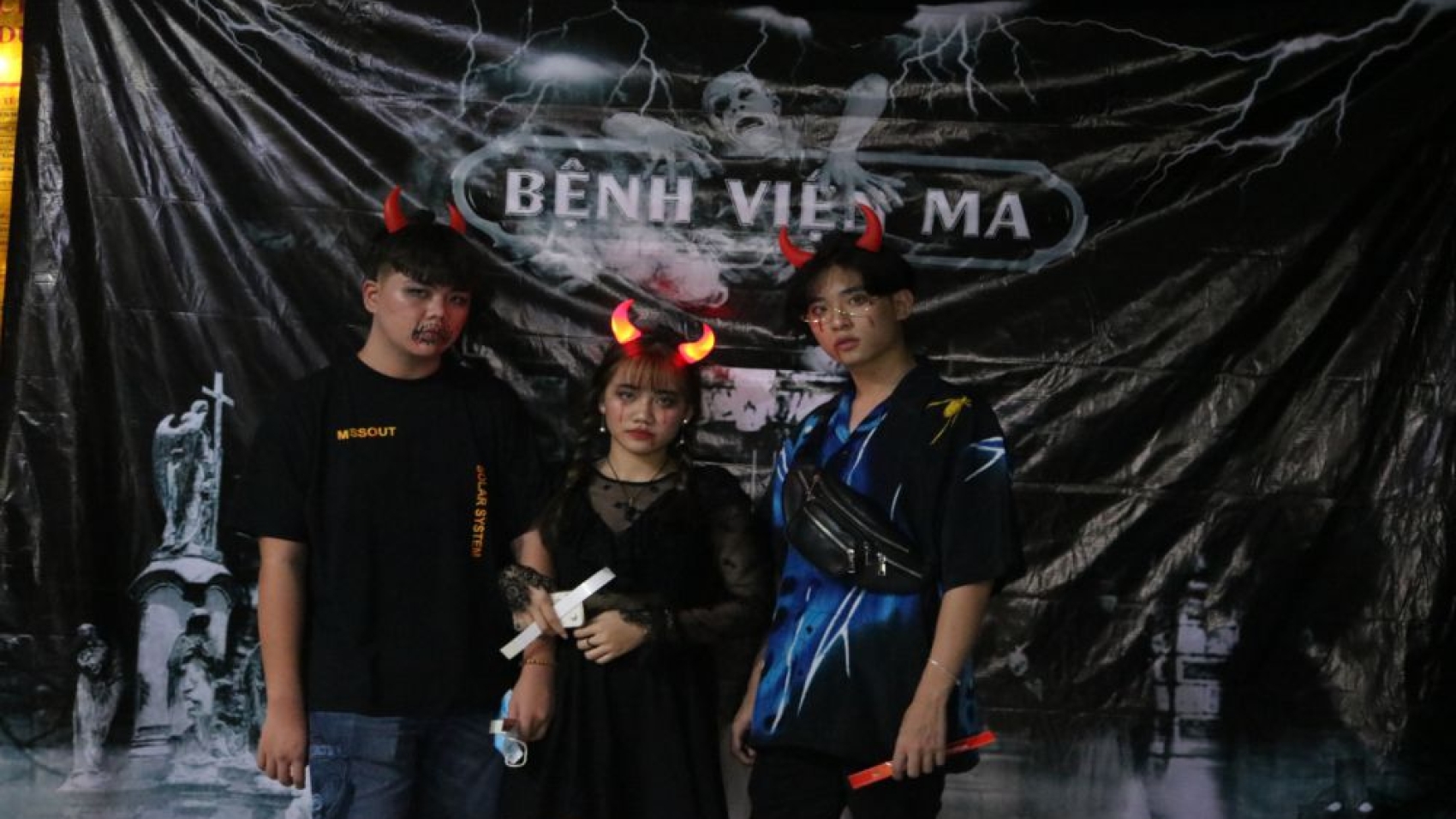 TIS Halloween - Benh vien ma --01