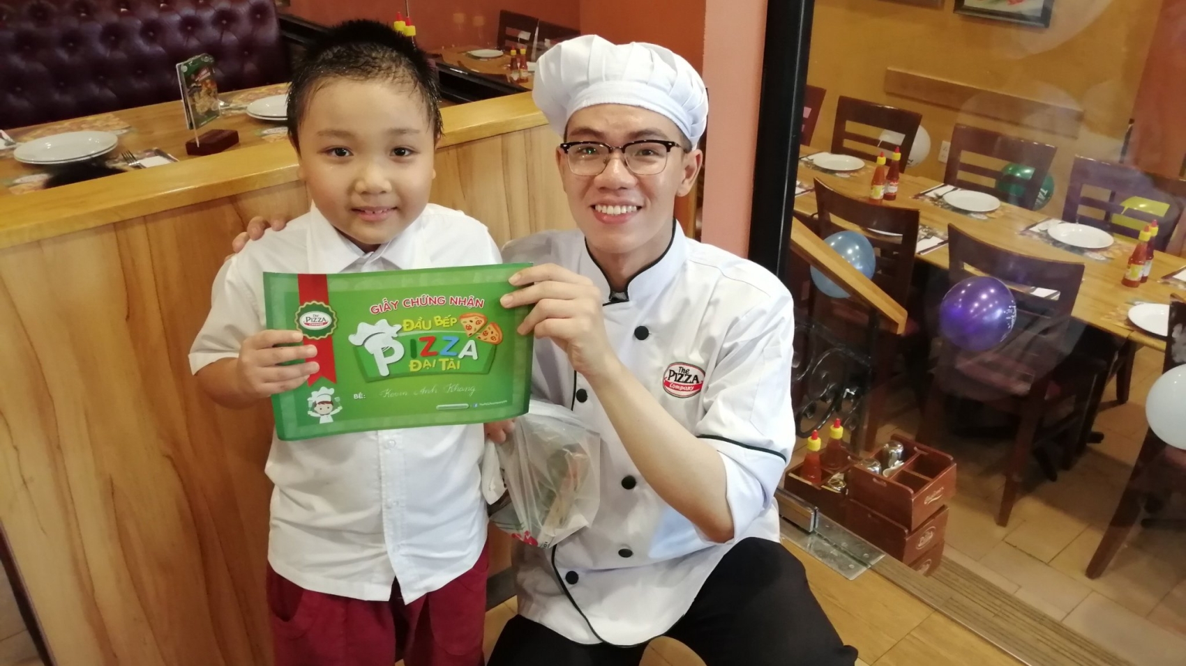 tis clb tiếng anh