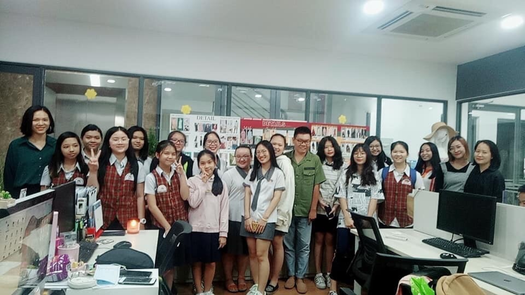 lớp học tự chọn thiết kế thời trang