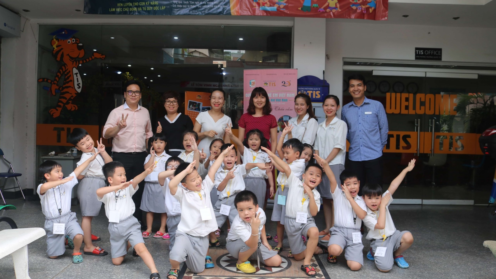BAY preschool VS TIS