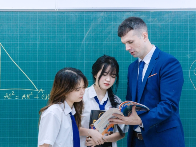 DSC09193 (1)-min (1)